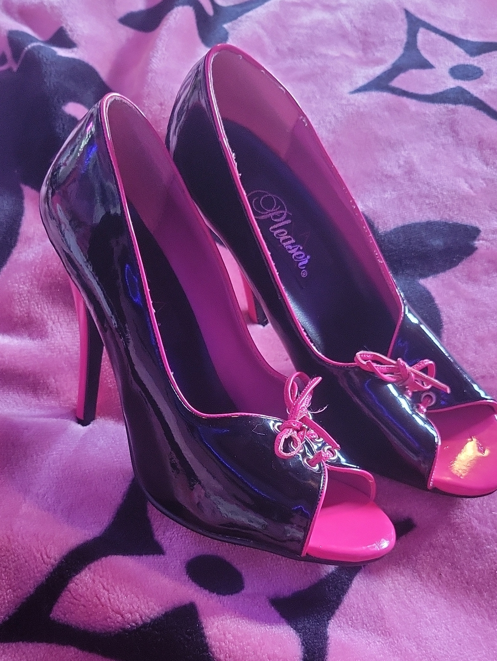 Pleaser Black and Hot Pink Heels Seduce-216